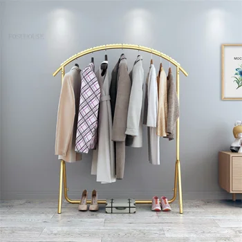Ziemeļvalstu Grīdas Pakaramie Gaismas Luksusa Iekštelpu Kaltas Dzelzs Drēbes Plaukts Vienkārša Guļamistaba Drēbju Pakaramais Apģērbu Veikals Display Rack