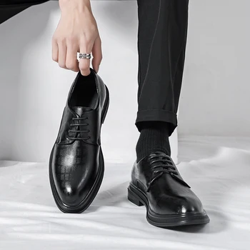 Vīriešu kleita ādas kurpes elpojošs mežģīnes-up modes vīriešu kurpes formālas biznesa gadījuma black biroja oficiālu apavi